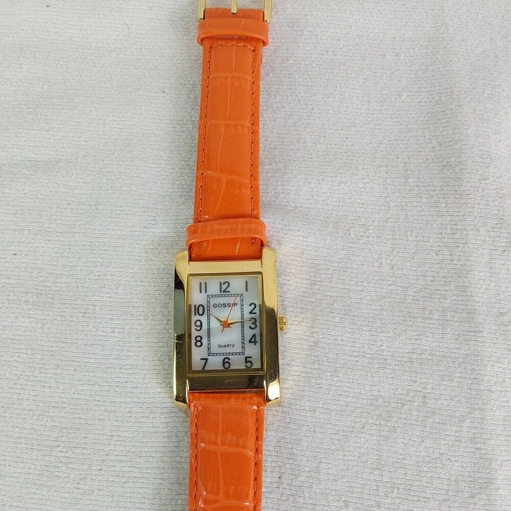 Vintage Gossip Quartz Watch Women's Gold Tone Orange Croc Grain Leather Tank
